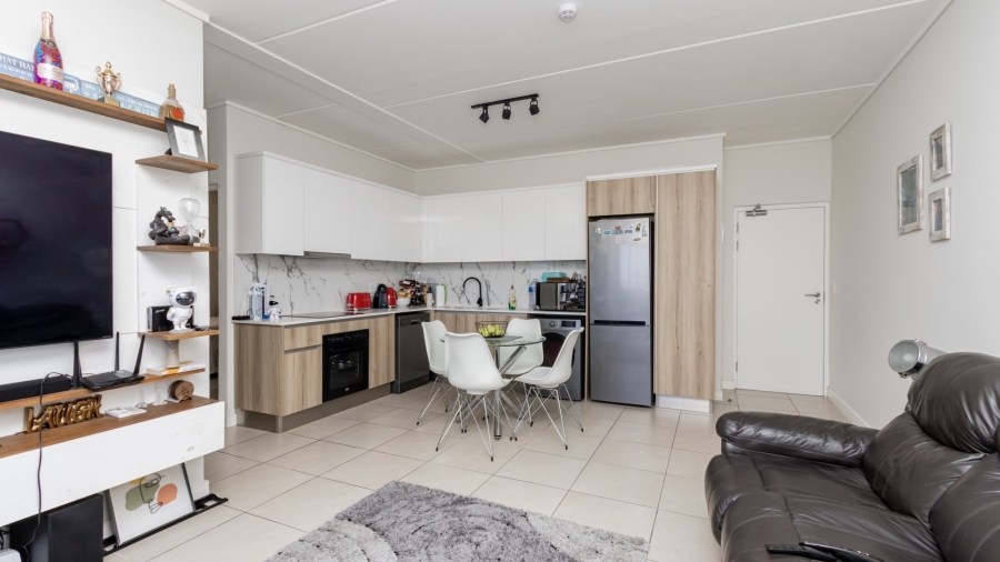 To Let 2 Bedroom Property for Rent in Sandown Western Cape